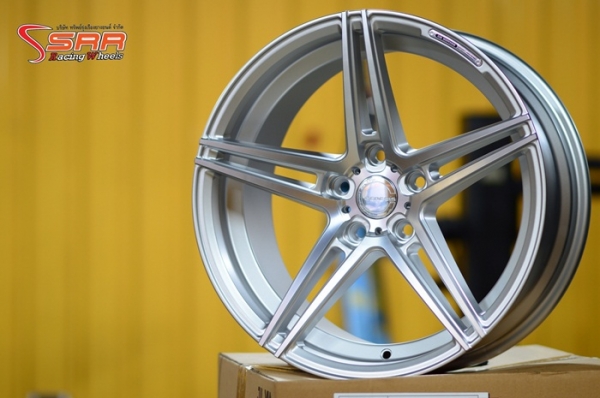 GENESIS GS802 ขอบ18 สเปกใส่รถเก๋ง วงละ 5,500 บาท