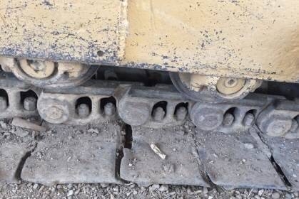 ขาย 395,000 บาท CATTERPILAR D5D ตีนไก่ เครื่องดี เกียร์ดี โช่หนา เอกสารชื้อขาย  รถอยู่ จ.กาณจนบุรี โทร&amp;ไอดีไลน์ 0610710295