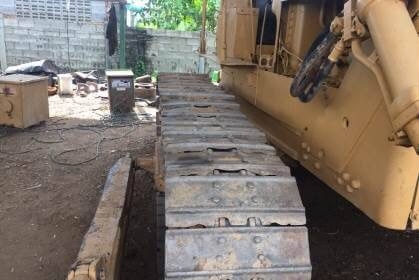 ขาย 395,000 บาท CATTERPILAR D5D ตีนไก่ เครื่องดี เกียร์ดี โช่หนา เอกสารชื้อขาย  รถอยู่ จ.กาณจนบุรี โทร&amp;ไอดีไลน์ 0610710295