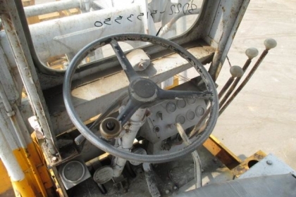 ขายรถตักล้อยาง TCM SD22 (สภาพดี)