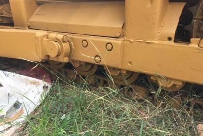 ขาย 295,000 บาท CATTERPILAR D5 ตีนไก่ เครื่องดี เกียร์ดี โช่หนา เอกสารชื้อขาย  รถอยู่ จ.กาณจนบุรี โทร&amp;ไอดีไลน์ 0610710295