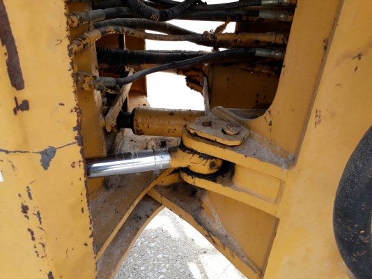 ขายด่วมใช้งานนรถตักเอวอ่อน WA350-1 รถเก่านอก สภาพพร้อมใช้งาน