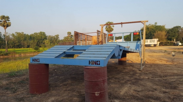 ขาย หางบรรทุกแม็คโฮของใหม่ สนใจติดต่อเรา ดำสุโขทัย โทร 089-7087998,081-7855503