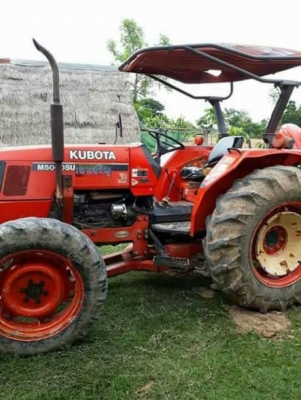 KUBOTA M5000