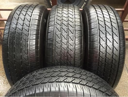 ยาง Michelin 265 65 17 ปี15 ดอกเต็ม ไม่มีปะ ราคาไม่แพง