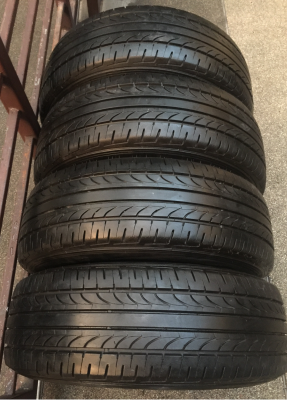 ยาง Goodyear 215 70 15 ปลายปี16 ดอกเต็ม ไม่มีปะ ราคาไม่แพง