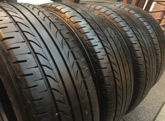 ยาง Goodyear 215 70 15 ปลายปี16 ดอกเต็ม ไม่มีปะ ราคาไม่แพง ยาง Goodyear 215 70 15 ปลายปี16 ดอกเต็ม ไม่มีปะ ราคาไม่แพง