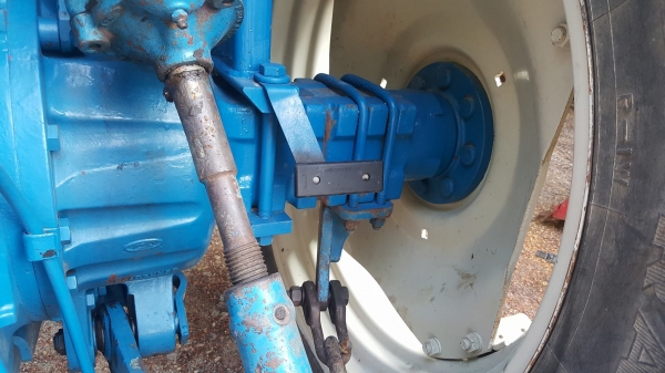 Newholland 6640 รถสวย แอร์เย็น เอกสารเล่มทะเบียน