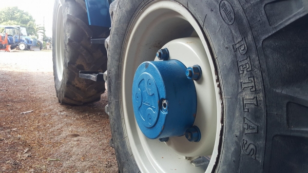 Newholland 6640 รถสวย แอร์เย็น เอกสารเล่มทะเบียน