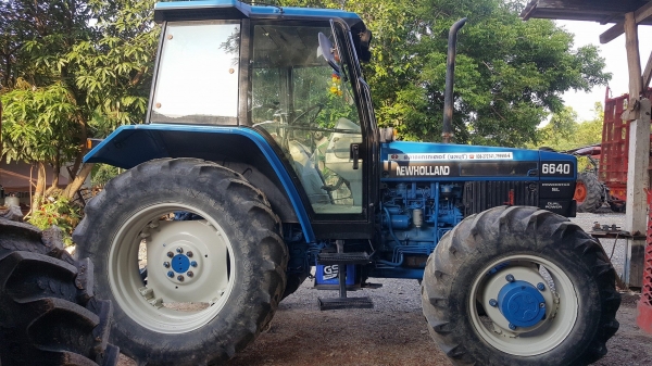 Newholland 6640 รถสวย แอร์เย็น เอกสารเล่มทะเบียน