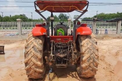 ขาย 435,000 รถไถ KUBOTA M9540 ปี 51 อุกรณ์มีแค่ผานดันหน้า เอกสารเล่มทะเบียนครบ   รถอยู่ จ.อุดรธานี โทร&amp;ไอดีไลน์ 0610710295