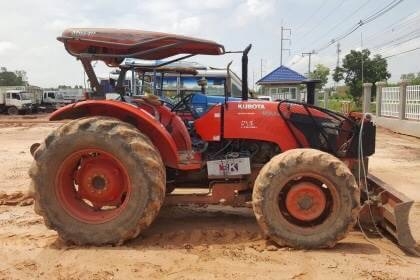 ขาย 435,000 รถไถ KUBOTA M9540 ปี 51 อุกรณ์มีแค่ผานดันหน้า เอกสารเล่มทะเบียนครบ   รถอยู่ จ.อุดรธานี โทร&amp;ไอดีไลน์ 0610710295