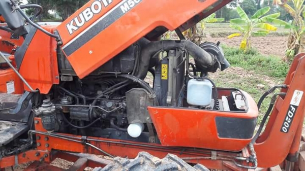 Kubota m5000 ใบดันและผ่านหลัง โรตารี่ เล่มทะเบียน ใช้งานน้อย สวยๆยางใหม่ปั๊มดีเครื่องดี ซื้อไปใช้ได้เลยไม่ต้องซ่อม ราคา 265000.฿.โทรมาครับ 0875511464 dtac 06 3635 9242 ais Kubota m5000 ใบดันและผ่านหลัง โรตารี่ เล่มทะเบียน ใช้งานน้อย สวยๆยางใหม่ปั๊มดีเครื่องดี ซื้อไปใช้ได้เลยไม่ต้องซ่อม ราคา 265000.฿.โทรมาครับ 0875511464 dtac 06 3635 9242 ais
