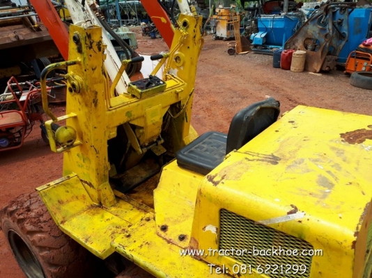 พร้อม ลุยงาน ทุกรูปแบบครับ รถตักล้อยาง 4 WD เก่านอกแท้ KOMATSU SK07 ยกสูง 3 เมตร เครื่องดีเซล พร้อม ลุยงาน ทุกรูปแบบครับ รถตักล้อยาง 4 WD เก่านอกแท้ KOMATSU SK07 ยกสูง 3 เมตร เครื่องดีเซล