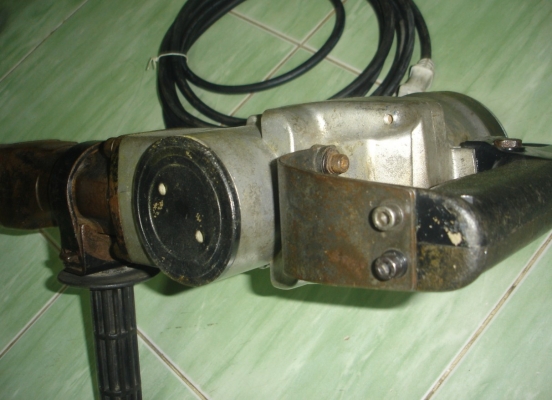 ขายสกัดไฟฟ้า (แย็ก) makita รุ่น HM1201