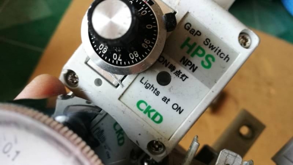 450 บ. ส่งฟรี083-2000058  LINE ID: line832923 Air Regulator แบบมีวาวล์ไฟฟ้า DC 24 V. เปิด - ปิด ตัวปรับแรงดันลมแบบละอียดยี่ห้อ SMC ทางเข้าใช้กับถังลมและกาซต่างๆได้ ระบบลมได้ทางออกปรับแบบละเอียดได้