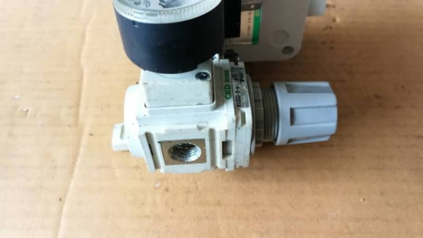 450 บ. ส่งฟรี083-2000058 LINE ID: line832923 Air Regulator แบบมีวาวล์ไฟฟ้า DC 24 V. เปิด - ปิด ตัวปรับแรงดันลมแบบละอียดยี่ห้อ SMC ทางเข้าใช้กับถังลมและกาซต่างๆได้ ระบบลมได้ทางออกปรับแบบละเอียดได้ 450 บ. ส่งฟรี083-2000058 LINE ID: line832923 Air Regulator แบบมีวาวล์ไฟฟ้า DC 24 V. เปิด - ปิด ตัวปรับแรงดันลมแบบละอียดยี่ห้อ SMC ทางเข้าใช้กับถังลมและกาซต่างๆได้ ระบบลมได้ทางออกปรับแบบละเอียดได้