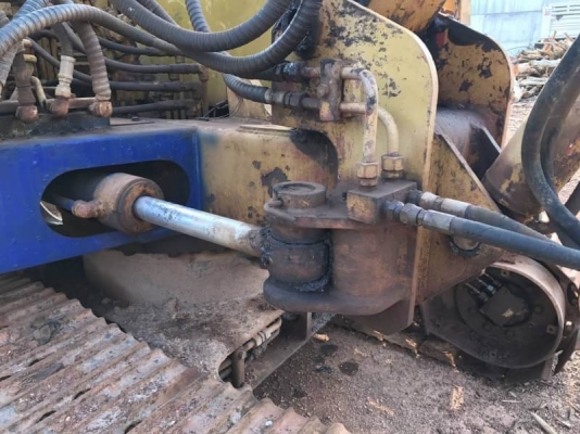 ขาย 175,000 บาท SUMITOMO EX 60 U  ติดมือคีบ บุ้งกี๋ เครื่อง ISUZU 85 แรง  โช่หนา เอวแน่น พร้อมใช้  รถอยู่ จ.ร้อยเอ็ด 090-772-3710 090-772-3708