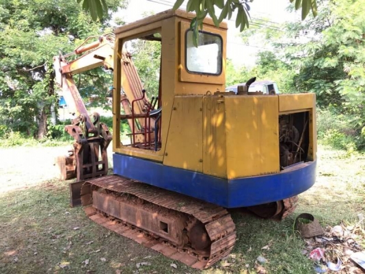 ขาย 175,000 บาท SUMITOMO EX 60 U  ติดมือคีบ บุ้งกี๋ เครื่อง ISUZU 85 แรง  โช่หนา เอวแน่น พร้อมใช้  รถอยู่ จ.ร้อยเอ็ด 090-772-3710 090-772-3708