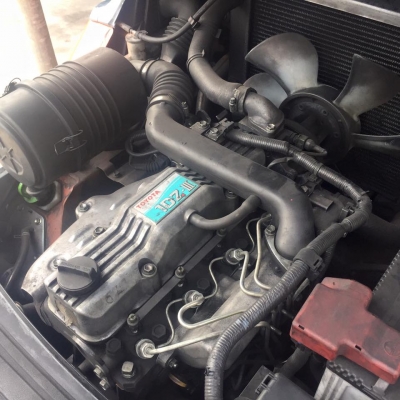 Forklifts Toyota8FD30Compact ตัวใหม่เครื่องยนดีเซล1DZ3 รถยก3ตัน