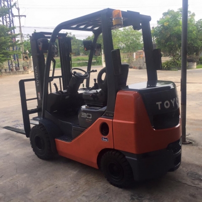 Forklifts Toyota8FD30Compact ตัวใหม่เครื่องยนดีเซล1DZ3 รถยก3ตัน