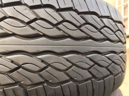 ขายยาง FALKEN ZIEX STZ05 (MADE IN JAPAN) 265-50-20 ปลายปี14 ลงพื้นปี15 ดอกหนาจัด สภาพสวยมาก เนื้อนิ่ม ไม่มีตำหนิ ชุดละ 8,500 บาท