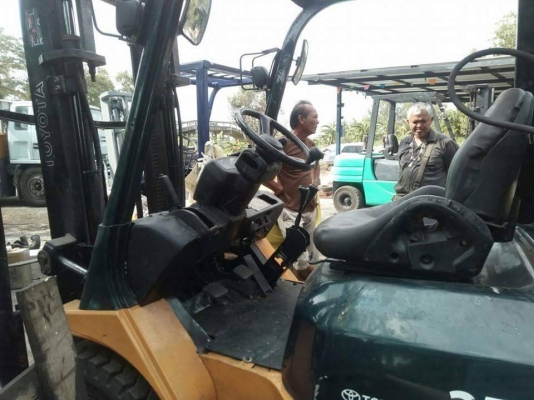 +++ ขายโฟล์คลิฟท์ TOYOTA 7FD25 ขนาด 2.5 ตัน