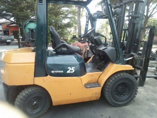 +++ ขายโฟล์คลิฟท์ TOYOTA 7FD25 ขนาด 2.5 ตัน