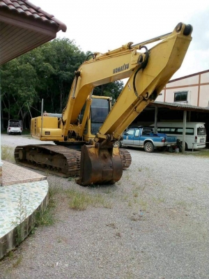 ขายรถขุด KOMATSU PC200-6 เอกสารทะเบียน