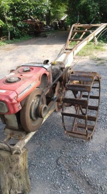 รถไถนาเดินตาม