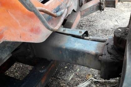 ขาย 395,000  รถไถ KUBOTA M9000 อุปกรณ์มีใบดันหน้า และผาน 6 เอกสารเล่มทะเบียนครบ  รถอยู่ จ.อุดรธานี โทร&amp;ไอดีไลน์ 0610710295