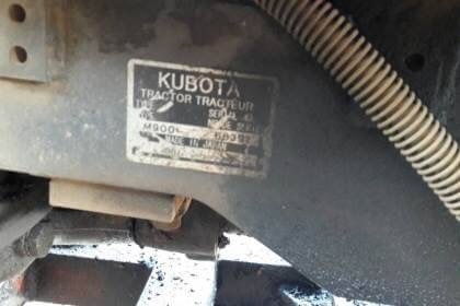 ขาย 395,000  รถไถ KUBOTA M9000 อุปกรณ์มีใบดันหน้า และผาน 6 เอกสารเล่มทะเบียนครบ  รถอยู่ จ.อุดรธานี โทร&amp;ไอดีไลน์ 0610710295