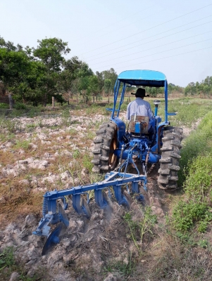 รถไถคูโบต้า ดีเซล พร้อมผานดัน
