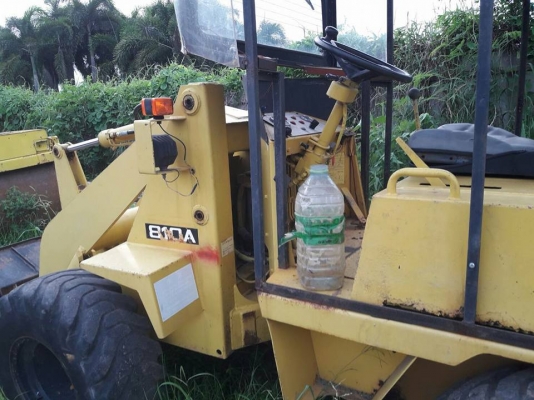 รถตักดิน