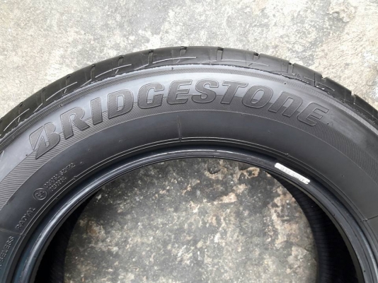 ยางBRIDGESTONE รุ่น Ecopia EP200. 215 60R16 ปี2016 สภาพสวยมากๆดอกเต็มๆใช้อีกยาวๆไม่แพง ยางBRIDGESTONE รุ่น Ecopia EP200. 215 60R16 ปี2016 สภาพสวยมากๆดอกเต็มๆใช้อีกยาวๆไม่แพง