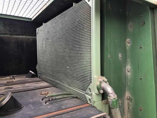 ปั้มลมสกรู 1300 cfm ยี่ห้อ Sullair นำเข้าจากญี่ปุ่น High Pressure 10.5 บาร์ เครื่อง 420 แรงม้า ปั้มลมสกรู 1300 cfm ยี่ห้อ Sullair นำเข้าจากญี่ปุ่น High Pressure 10.5 บาร์ เครื่อง 420 แรงม้า