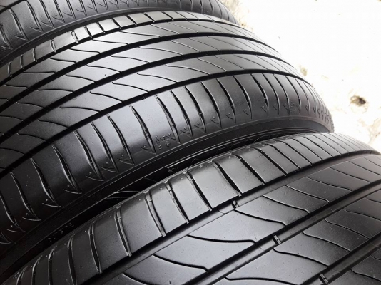 ยางMICHELIN รุ่น PRIMACY.3ST .215 60 R16 สัปดาห์ที่13 ปี2016 #ลงพื้นปลายปี2016 สภาพสวยมากๆ ดอกยางเต็มๆ90\%คุ้มสุดๆใช้อีกยาวๆไม่แพง