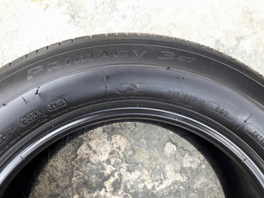 ยางMICHELIN รุ่น PRIMACY.3ST .215 60 R16 สัปดาห์ที่13 ปี2016 #ลงพื้นปลายปี2016 สภาพสวยมากๆ ดอกยางเต็มๆ90\%คุ้มสุดๆใช้อีกยาวๆไม่แพง