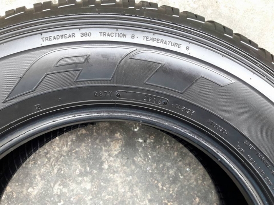 ยาง DUNLOP A/T. 265 65R17 #ปี2016 สภาพสวยมากๆดอกมากๆคุ้มสุดๆใช้อีกยาวๆไม่แพง ยาง DUNLOP A/T. 265 65R17 #ปี2016 สภาพสวยมากๆดอกมากๆคุ้มสุดๆใช้อีกยาวๆไม่แพง