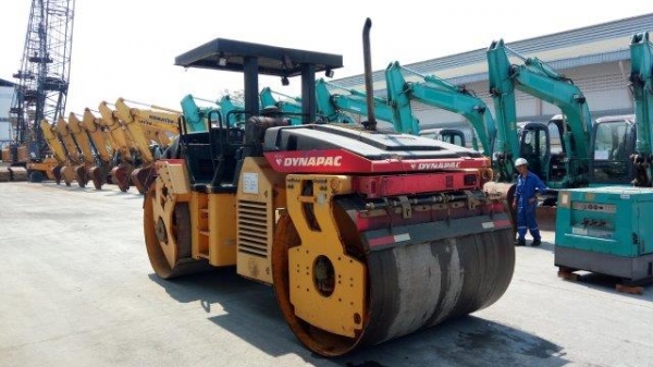 ขายถูกเคลียร์สต็อก DYNAPAC CC522 มือสอง USA