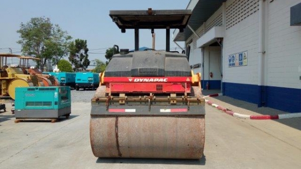 ขายถูกเคลียร์สต็อก DYNAPAC CC522 มือสอง USA