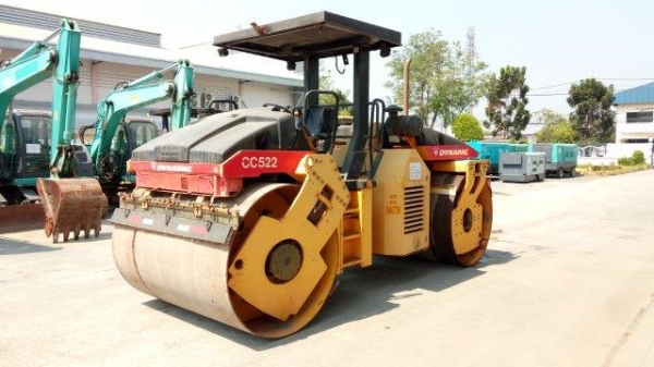 ขายถูกเคลียร์สต็อก DYNAPAC CC522 มือสอง USA