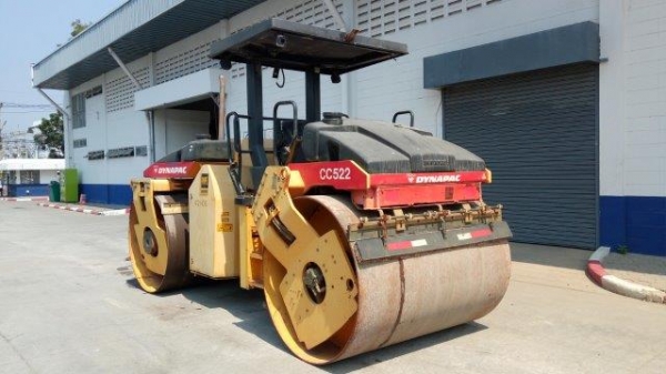 ขายถูกเคลียร์สต็อก DYNAPAC CC522 มือสอง USA