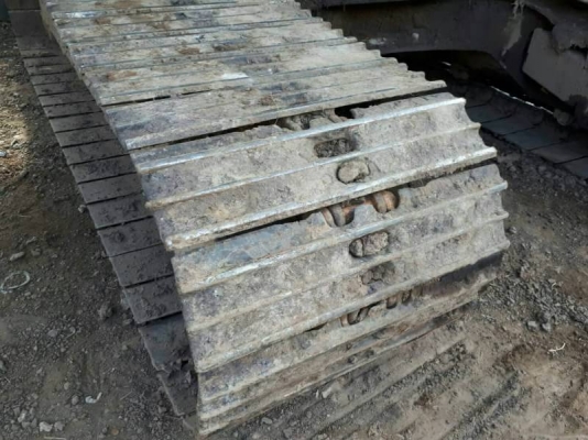 ขาย 625,000  KOBELCO SK200 MART III เก๋งเทา Serial 16xxxกว่า  เครื่อง 6D31-Turbo ปั้ม K3V ดีเยี่ยม รถทำงานเร็วแรง ไม่มีโหลด โซ่ช่วงล่างสวย เอวแน่น รถพร้อมทำงานครับ แอร์เย็น เอกสารเล่มทะเบียน รถอยู่ จ.บุรีรัมย์  090-772-3710 090-772-3708