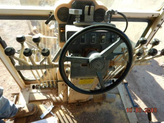 รถเกรด CAT 140H # 2ZK06014 มือสองอเมริกา