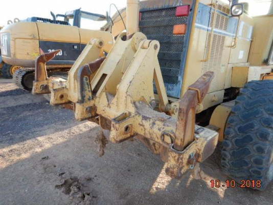 รถเกรด CAT 140H # 2ZK06014 มือสองอเมริกา