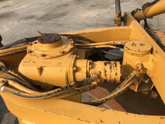 รถเกรด CAT 140H # 2ZK06014 มือสองอเมริกา