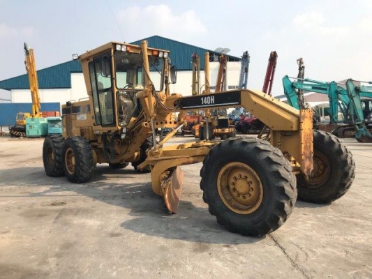 รถเกรด CAT 140H # 2ZK06014 มือสองอเมริกา