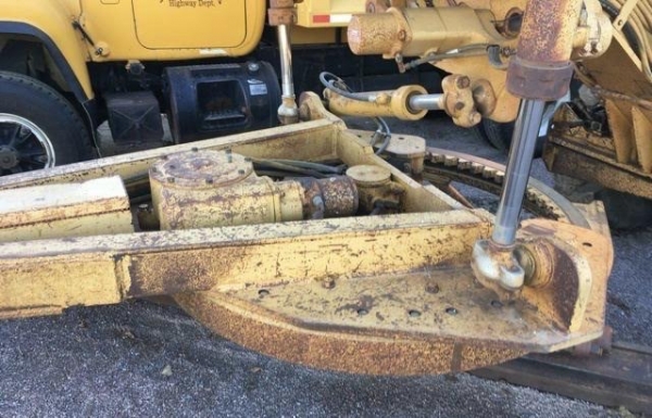 รถเกรด CAT 140H # 2ZK06014 มือสองอเมริกา