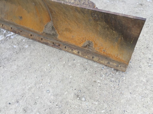 กระเช้าดีเซลบูมพับ MEADE HF090 ยกสูง 9 เมตร มือสองญี่ปุ่น กระเช้าดีเซลบูมพับ MEADE HF090 ยกสูง 9 เมตร มือสองญี่ปุ่น